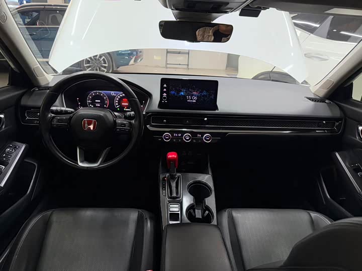 Фото 20 - Honda Civic