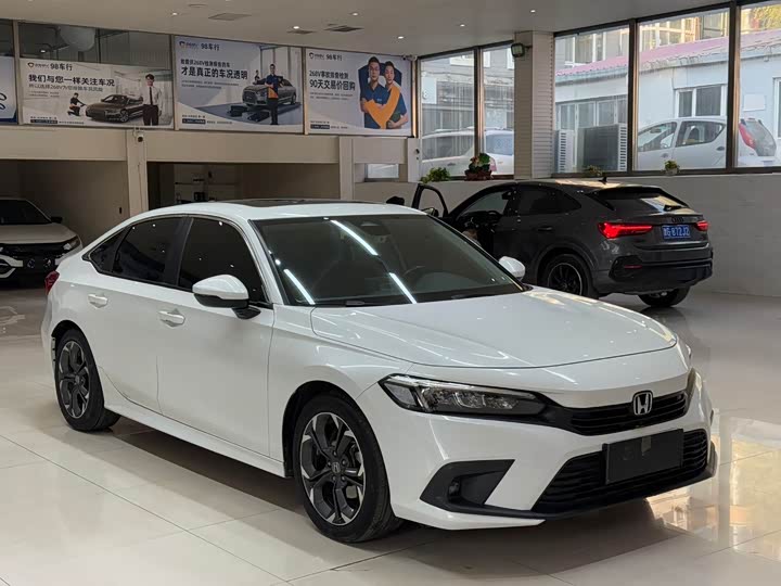 Фото 3 - Honda Civic