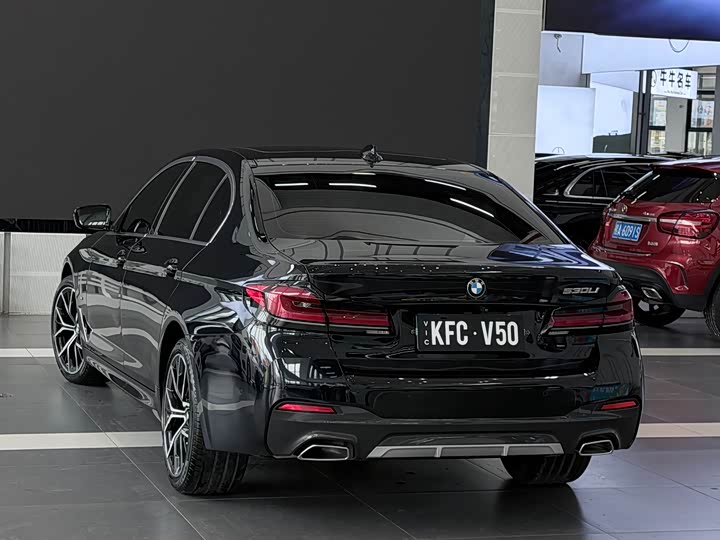 Фото 4 - BMW 5 Series