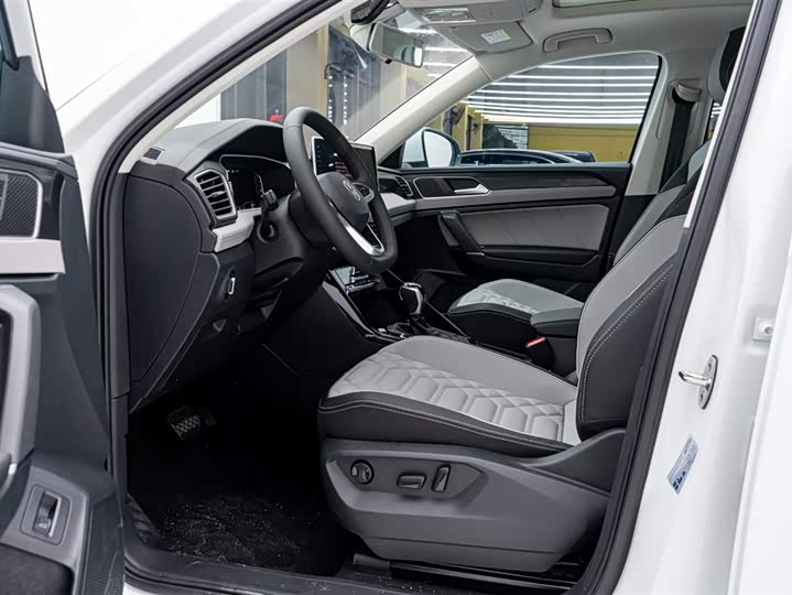 Фото 6 - Volkswagen Tayron