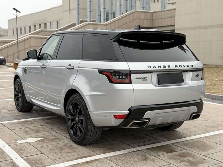 Фото 2 - Land Rover Range Rover Sport