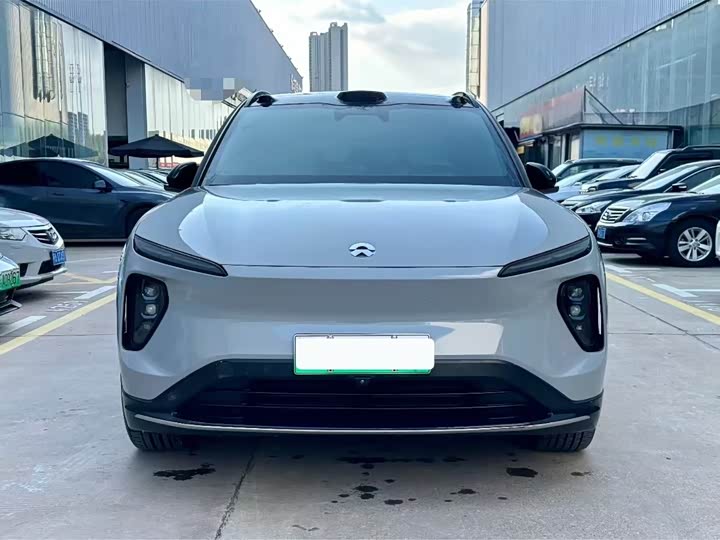 Фото 3 - Nio ES6