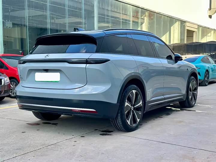 Фото 7 - Nio ES6