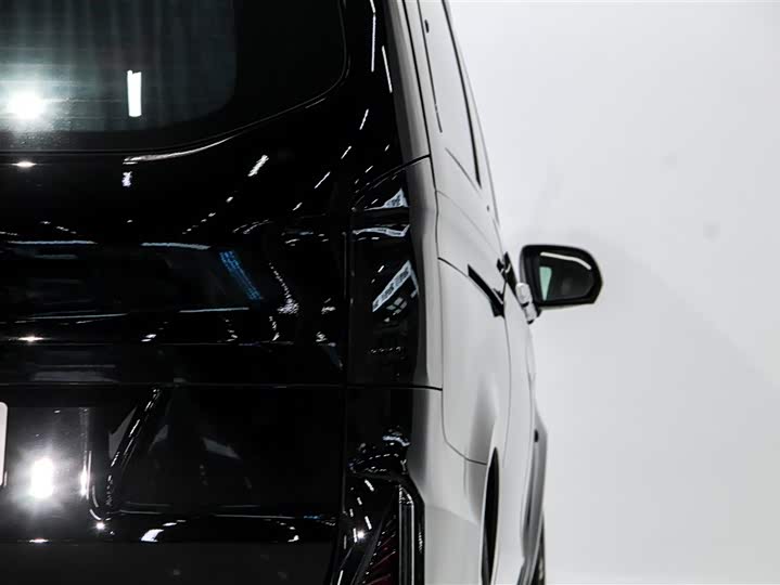 Фото 10 - Mercedes-Benz Vito