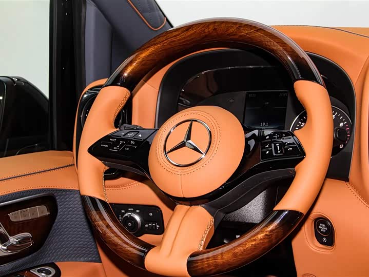 Фото 15 - Mercedes-Benz Vito