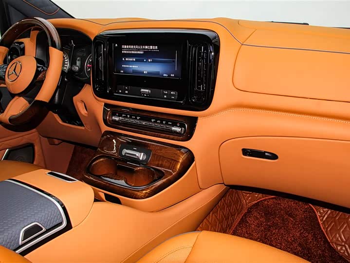 Фото 24 - Mercedes-Benz Vito