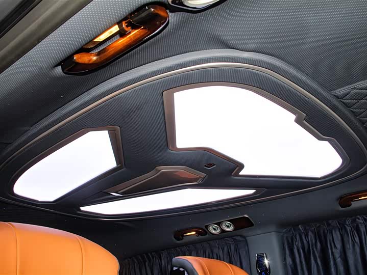 Фото 29 - Mercedes-Benz Vito