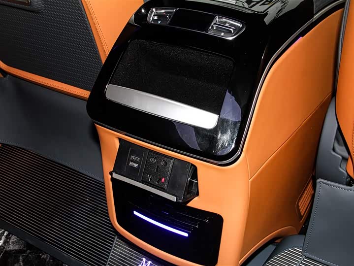 Фото 30 - Mercedes-Benz Vito