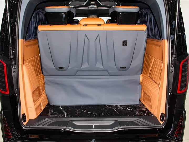 Фото 35 - Mercedes-Benz Vito