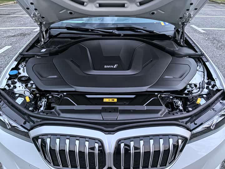 Фото 13 - BMW i3