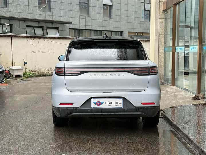 Фото 5 - Leapmotor C11