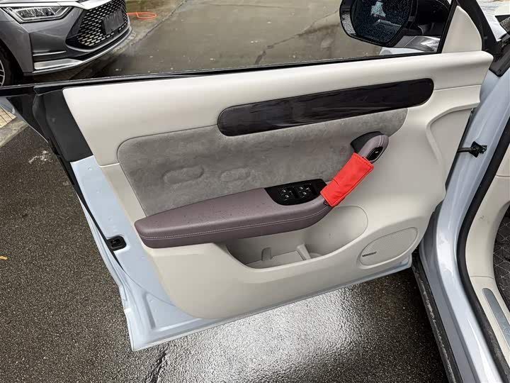 Фото 6 - Leapmotor C11