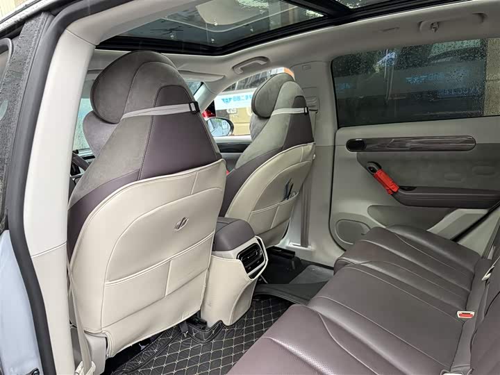 Фото 9 - Leapmotor C11