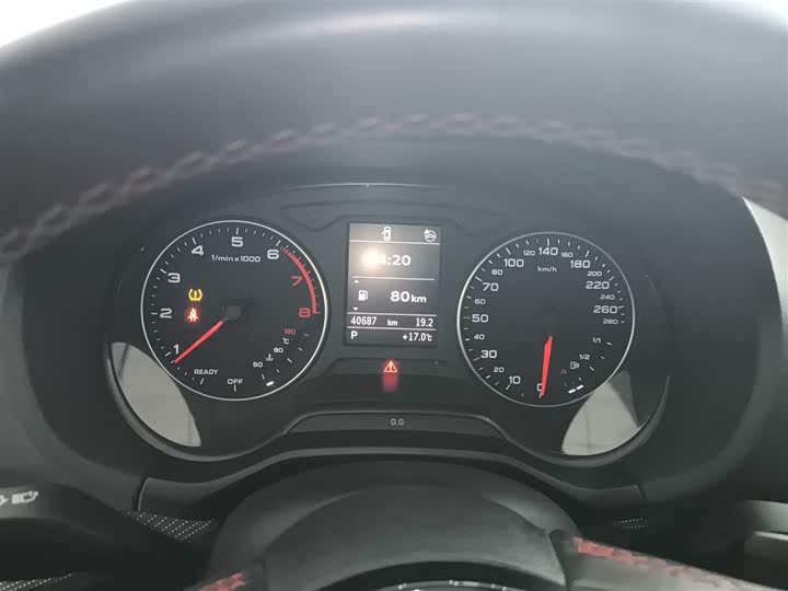 Фото 12 - Audi Q2L