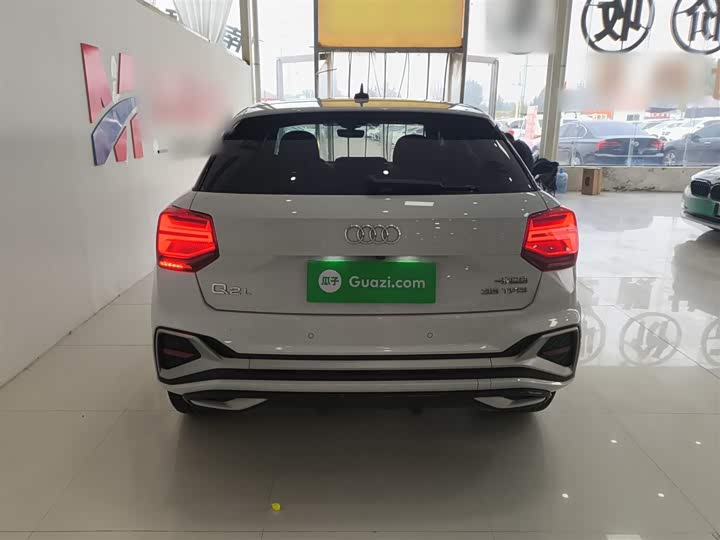 Фото 6 - Audi Q2L