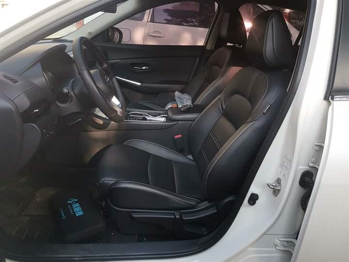 Фото 8 - Nissan Sylphy