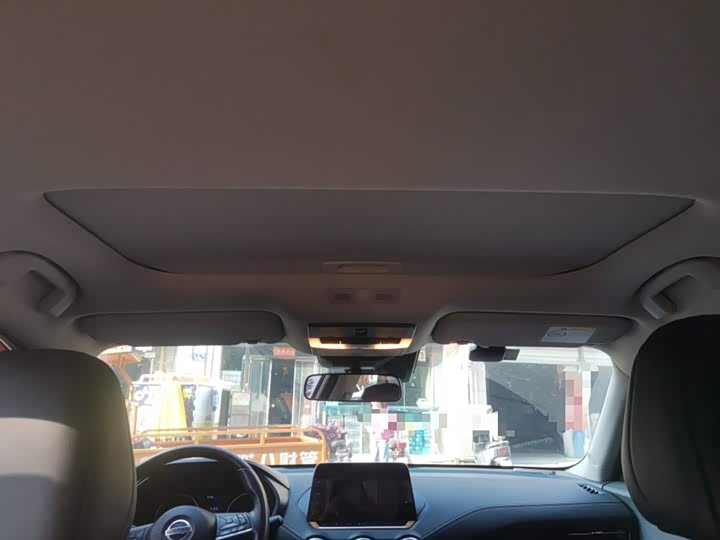 Фото 9 - Nissan Sylphy