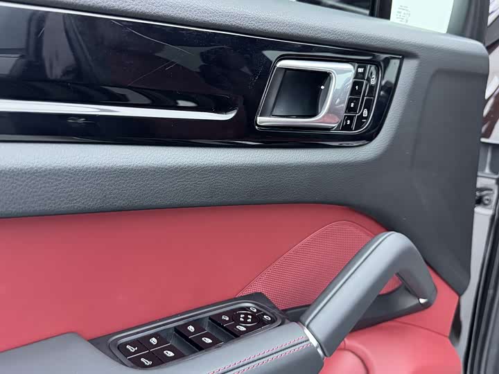 Фото 15 - Porsche Cayenne