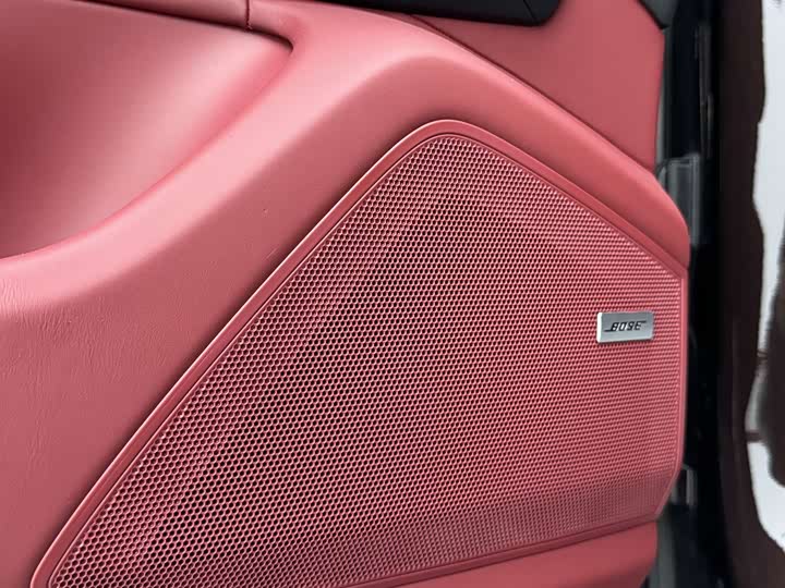 Фото 16 - Porsche Cayenne