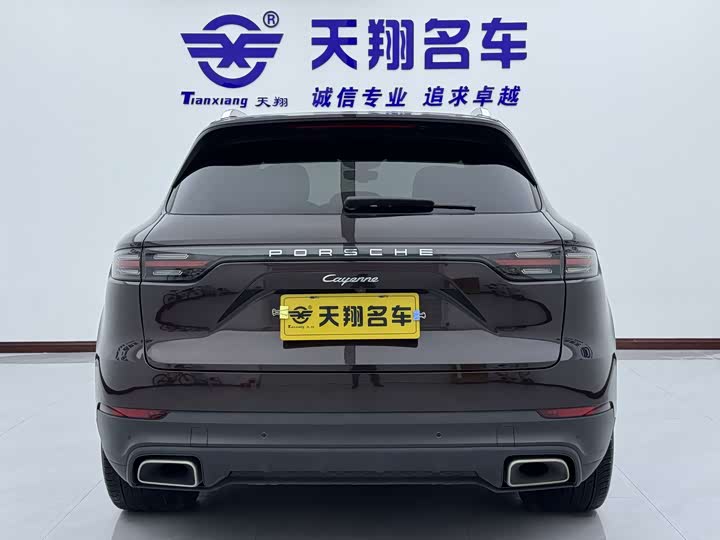 Фото 24 - Porsche Cayenne