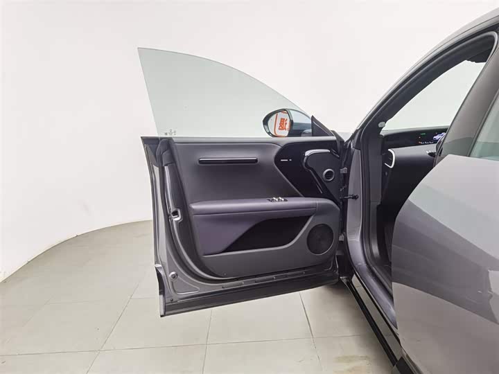 Фото 8 - Avatr 07