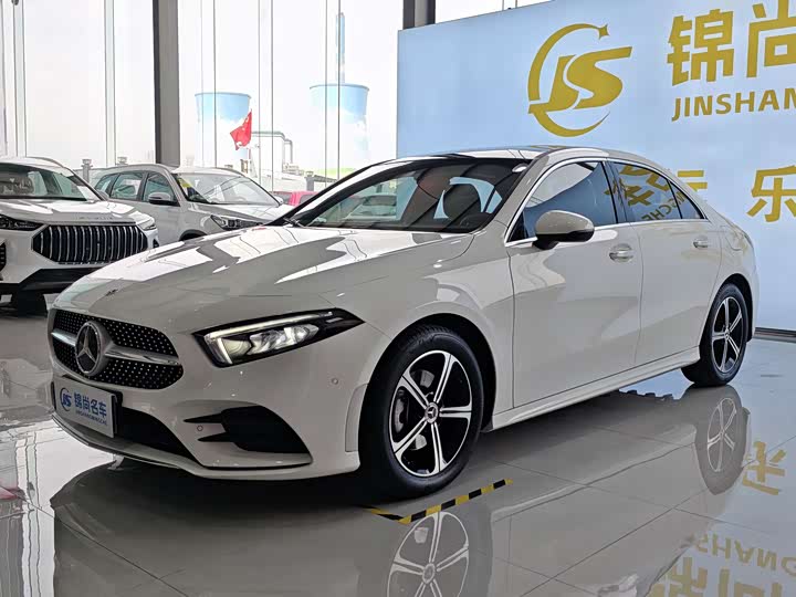 Фото 2 - Mercedes-Benz A-Class