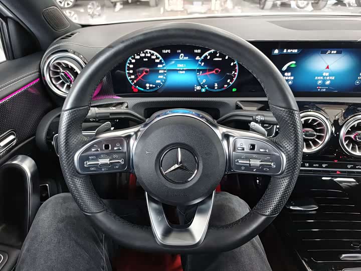 Фото 6 - Mercedes-Benz A-Class