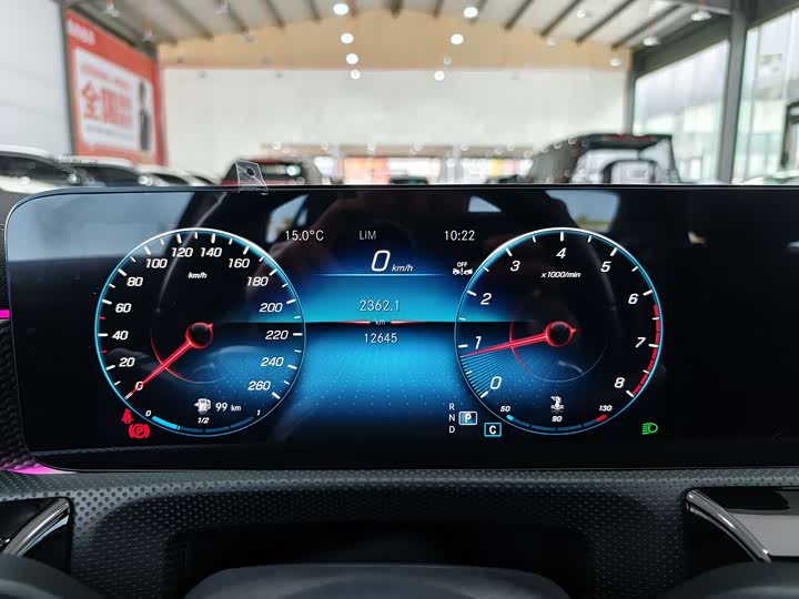 Фото 8 - Mercedes-Benz A-Class