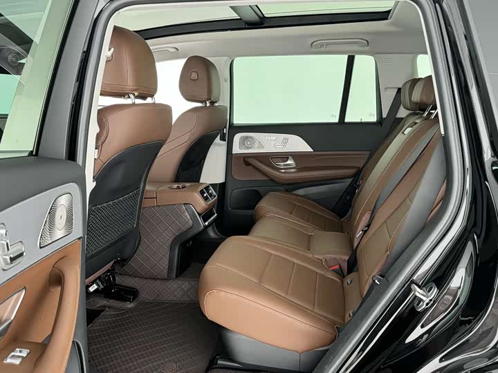 Фото 13 - Mercedes-Benz GLS-Class