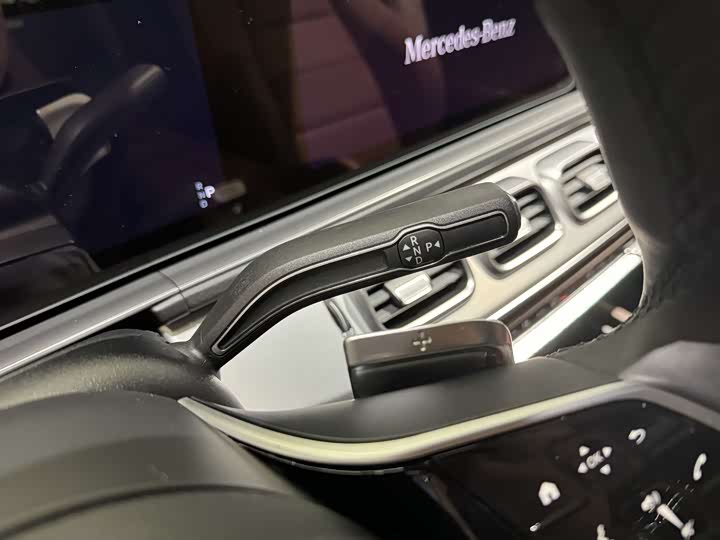 Фото 17 - Mercedes-Benz GLS-Class