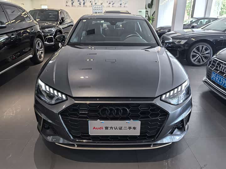 Фото 3 - Audi A4L