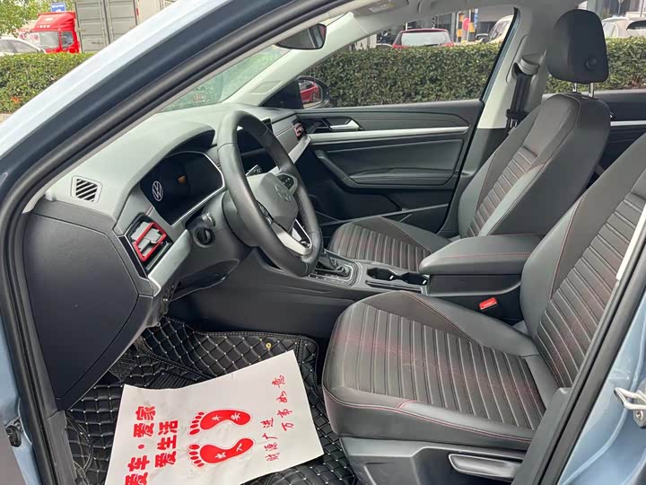 Фото 4 - Volkswagen Lavida