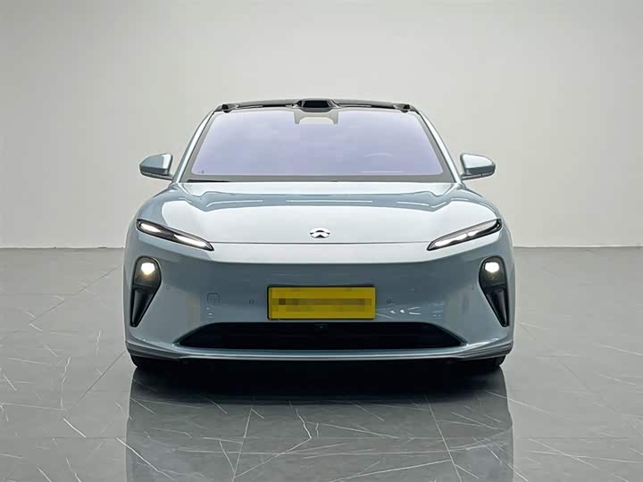 Фото 2 - Nio ET5T