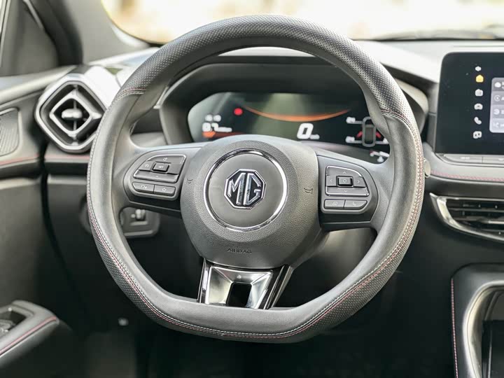 Фото 12 - MG Motor 5