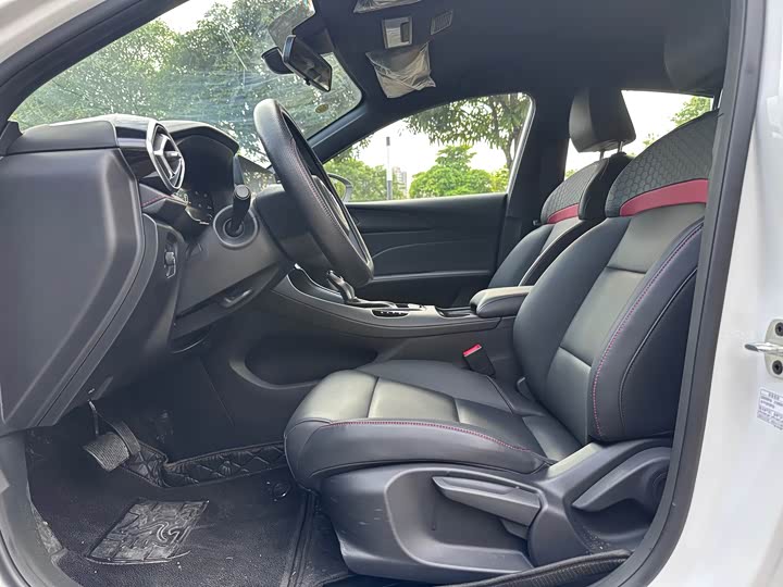 Фото 4 - MG Motor 5