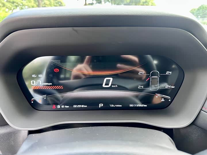 Фото 8 - MG Motor 5