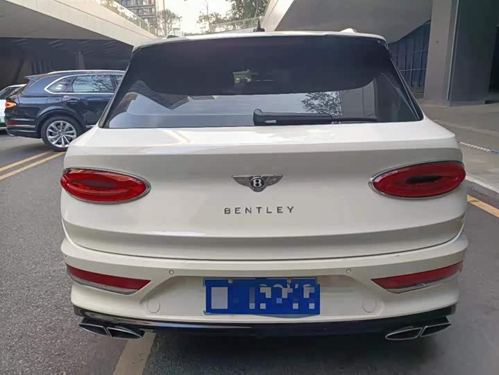 Фото 3 - Bentley Bentayga