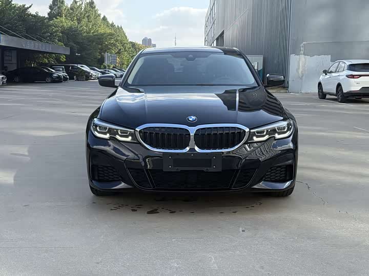Фото 2 - BMW 3 Series