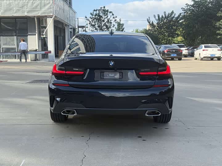 Фото 8 - BMW 3 Series