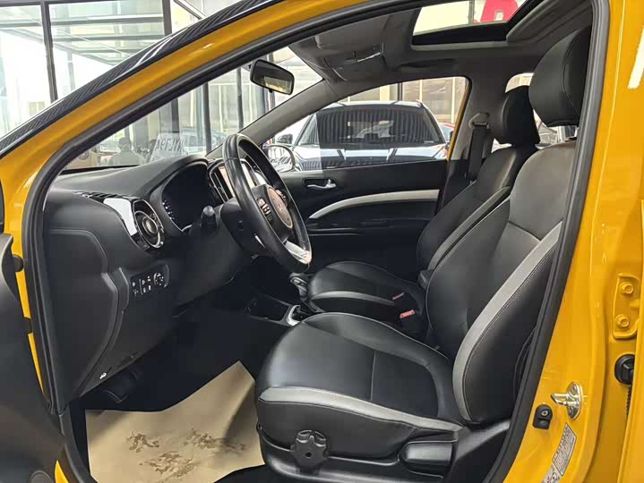 Фото 8 - Kia KX1