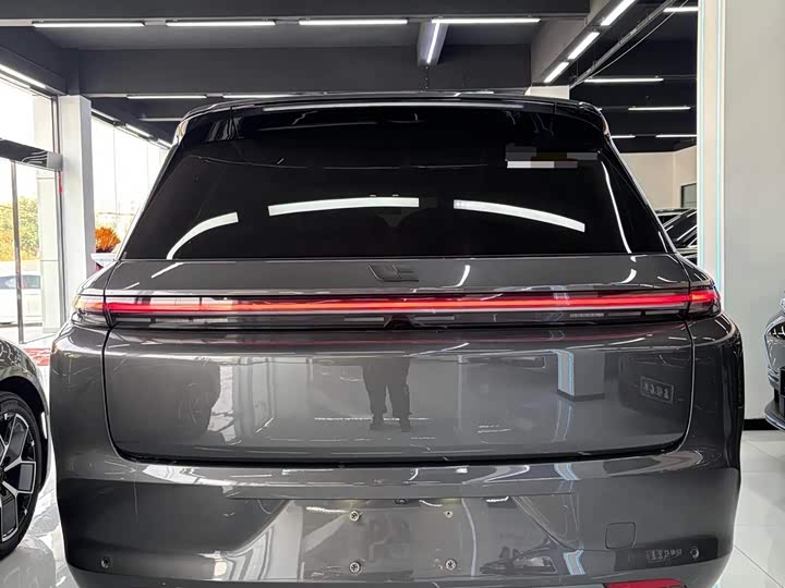 Фото 7 - LiXiang L8