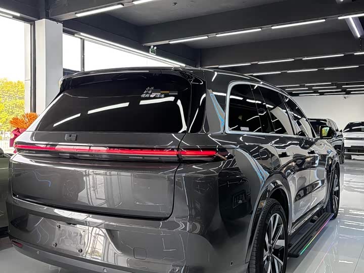 Фото 9 - LiXiang L8