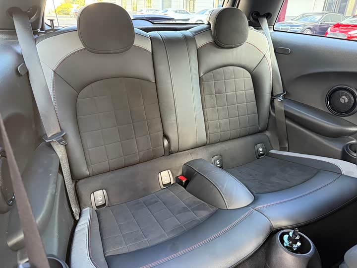 Фото 16 - Mini Mini JCW