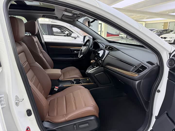 Фото 6 - Honda CR-V