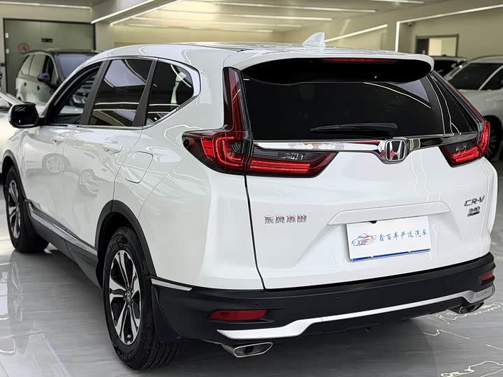 Фото 8 - Honda CR-V