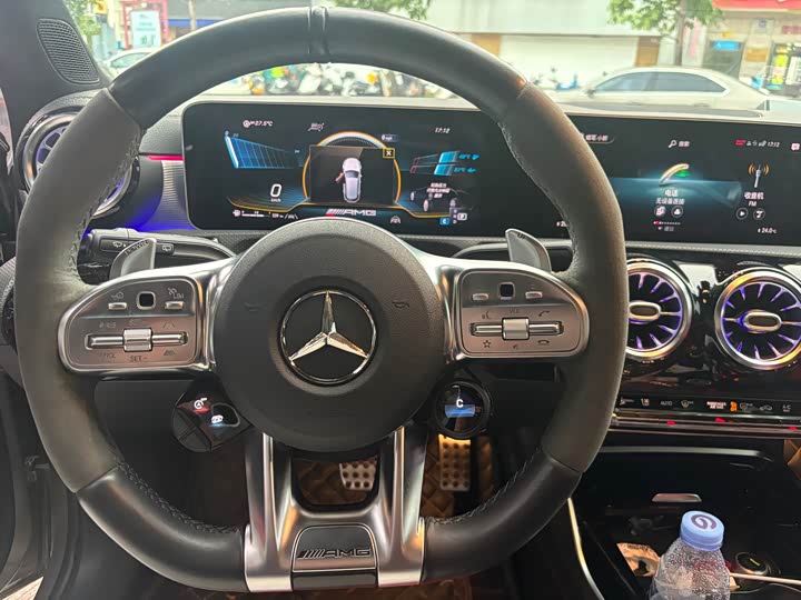 Фото 3 - Mercedes-Benz A-Class AMG