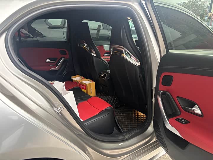 Фото 5 - Mercedes-Benz A-Class AMG