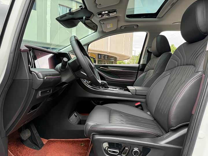 Фото 9 - GAC Trumpchi M8