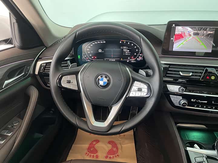 Фото 12 - BMW 5 Series