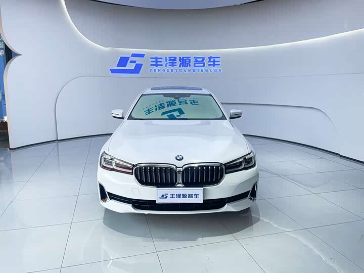 Фото 4 - BMW 5 Series